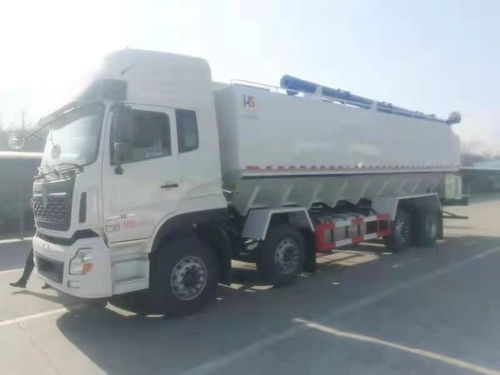 克拉瑪依市獨(dú)山子區(qū) 專業(yè)散裝飼料車廠家直銷優(yōu)勢(shì)與選擇指南